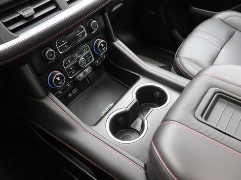 Used 2022 Chevrolet Tahoe RST w/ Luxury Package image 29