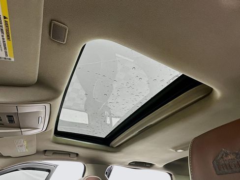 Used 2017 Chevrolet Silverado 3500 High Country image 24