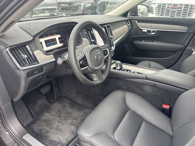 Used 2025 Volvo S90 B6 Plus AWD/4WD image 10