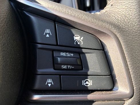Used 2023 Subaru Outback Premium AWD/4WD image 31
