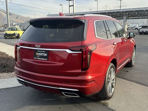 Used 2024 Cadillac XT6 Premium Luxury image 25