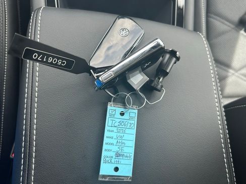 New 2026 Volkswagen Atlas SE image 60