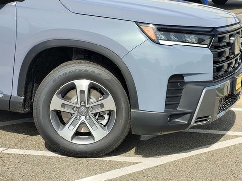 New 2026 Honda Pilot EX-L image 3