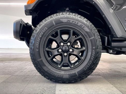 Used 2022 Jeep Wrangler Willys image 8