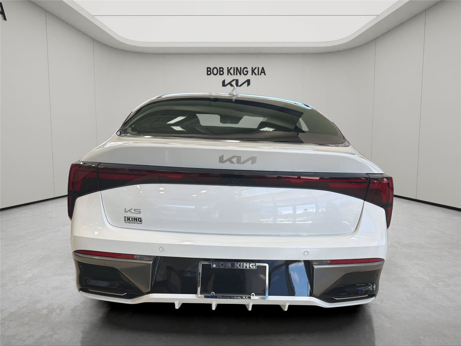 New 2026 Kia K5 LXS FWD image 4