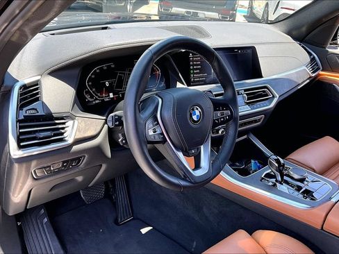 Used 2022 BMW X5 xDrive40i w/ Premium Package AWD/4WD image 14