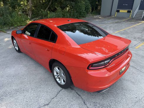 Used 2020 Dodge Charger SXT RWD image 8