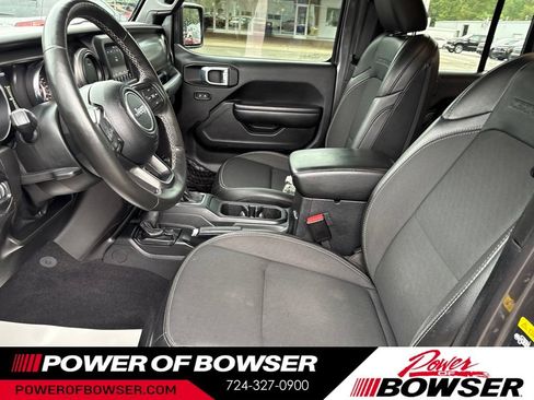 Used 2021 Jeep Gladiator Sport AWD/4WD image 11