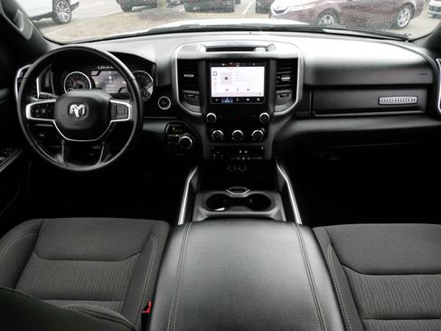 Used 2022 RAM 1500 Big Horn AWD/4WD image 5