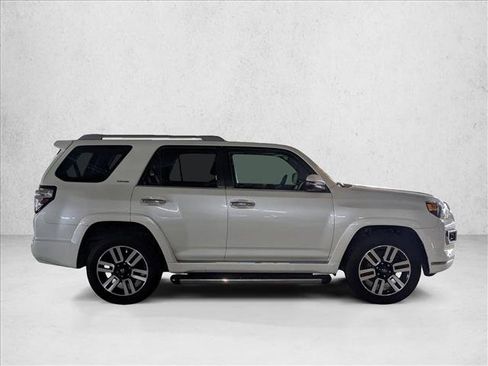 Used 2021 Toyota 4Runner Limited AWD/4WD image 4