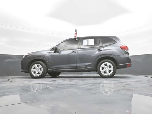 Used 2023 Subaru Forester AWD/4WD image 42