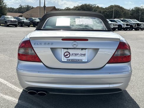 Used 2007 Mercedes-Benz CLK 550 Cabriolet image 6