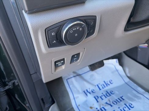 Used 2015 Ford F150 XLT w/ Equipment Group 302A Luxury image 11