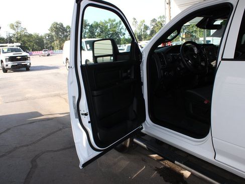 Used 2026 RAM 2500 Tradesman AWD/4WD image 23