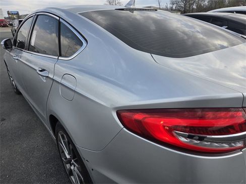 Certified 2019 Ford Fusion SEL image 7