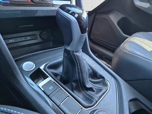 Used 2024 Volkswagen Tiguan SE AWD/4WD image 18