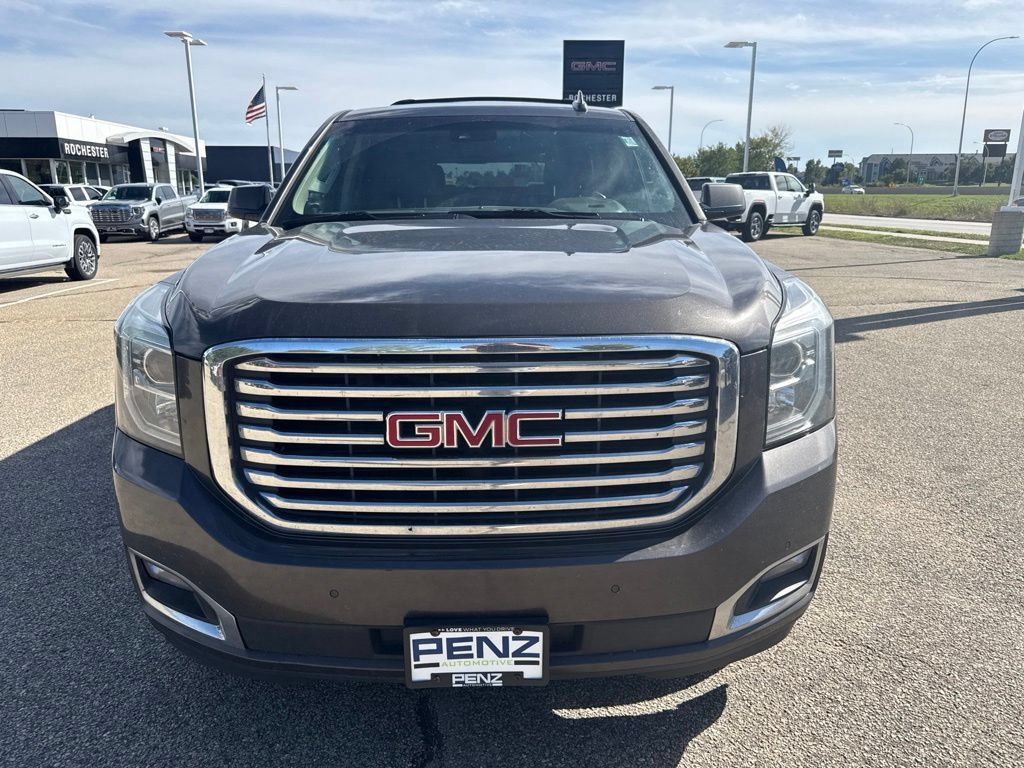 Used 2019 GMC Yukon SLT w/ Premium Edition AWD/4WD image 2