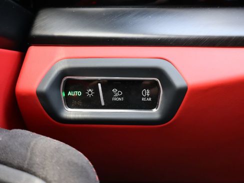 Used 2024 Lamborghini Urus S AWD/4WD image 16