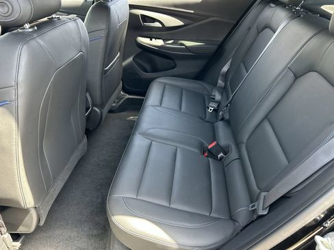 Used 2025 Buick Envista Sport Touring w/ Convenience I Package FWD image 26