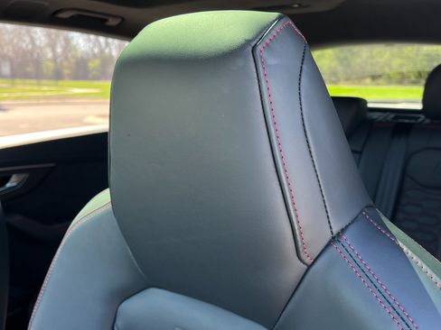 Used 2022 Audi RS Q8 4.0T quattro CARBON OPTIC PKG, image 12