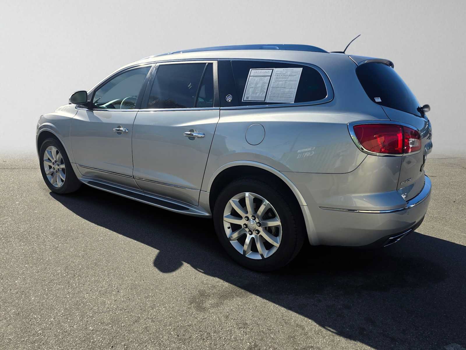 Used 2017 Buick Enclave Premium w/ Experience Buick Package AWD/4WD image 3