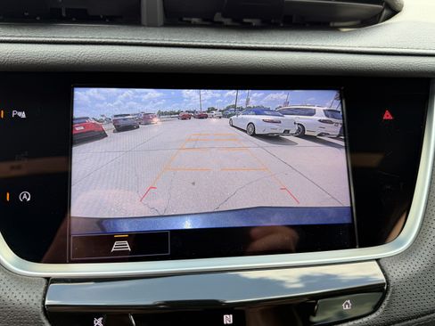 Used 2021 Cadillac XT5 Luxury FWD image 24