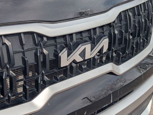 Used 2023 Kia Telluride EX image 5