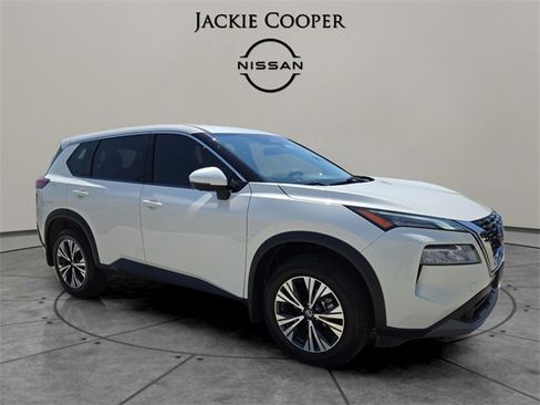 Used 2021 Nissan Rogue SV image 7