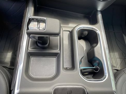 New 2026 Chevrolet Silverado 1500 LTZ w/ LTZ Premium Package AWD/4WD image 32