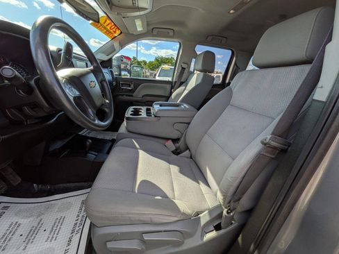 Used 2017 Chevrolet Silverado 2500 W/T AWD/4WD image 11