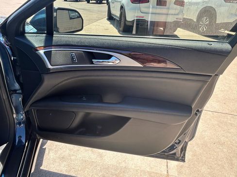 Used 2017 Lincoln MKZ Reserve w/ Climate Package AWD/4WD image 16