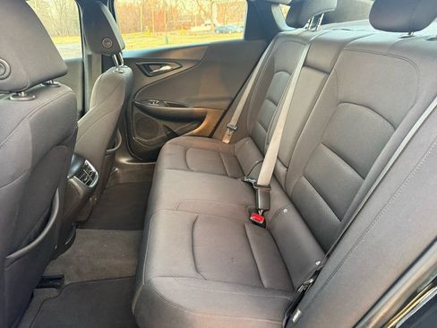 Used 2020 Chevrolet Malibu LT image 10