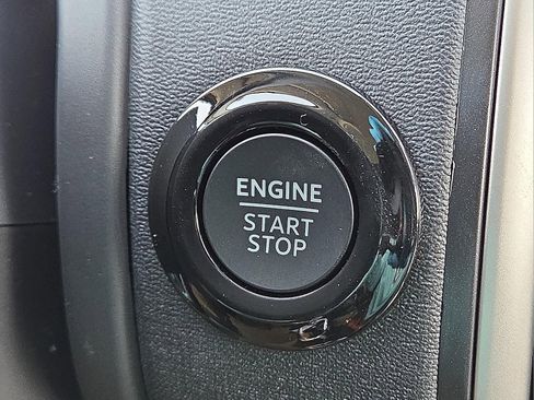 New 2026 Ford Expedition Active image 20