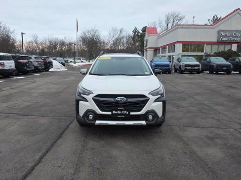 Used 2024 Subaru Outback Limited image 3