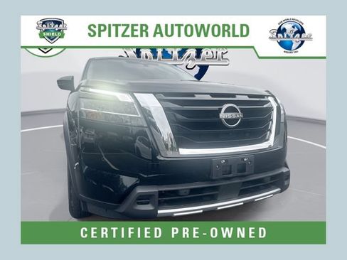 Used 2023 Nissan Pathfinder SL AWD/4WD image 1