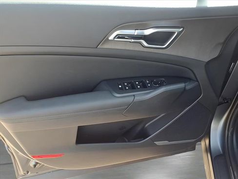 New 2026 Kia Sportage X-Line AWD/4WD image 14