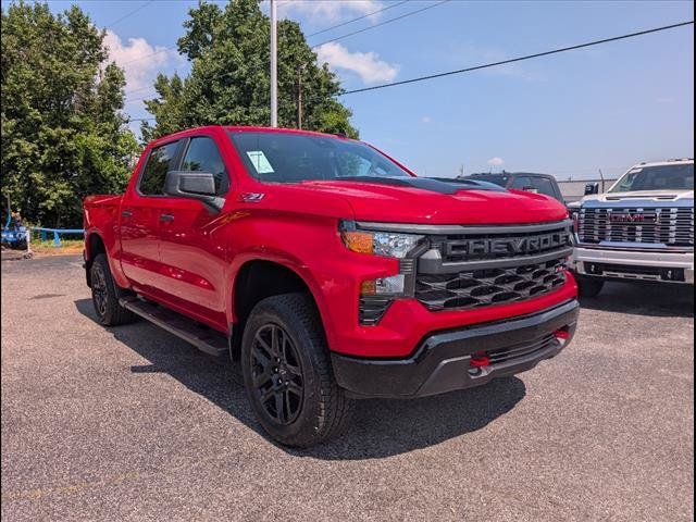 New 2025 Chevrolet Silverado 1500 Custom Trail Boss AWD/4WD image 1