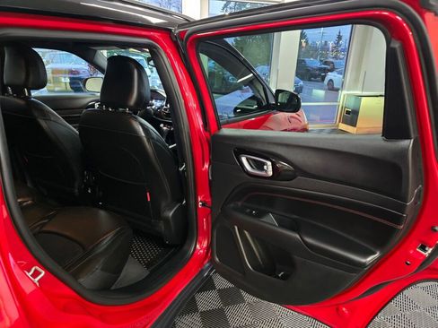 Used 2023 Jeep Compass Trailhawk w/ Trailhawk Convenience Group image 39