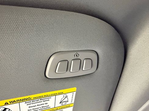 Used 2026 Ford F250 Lariat w/ Black Appearance Package image 24