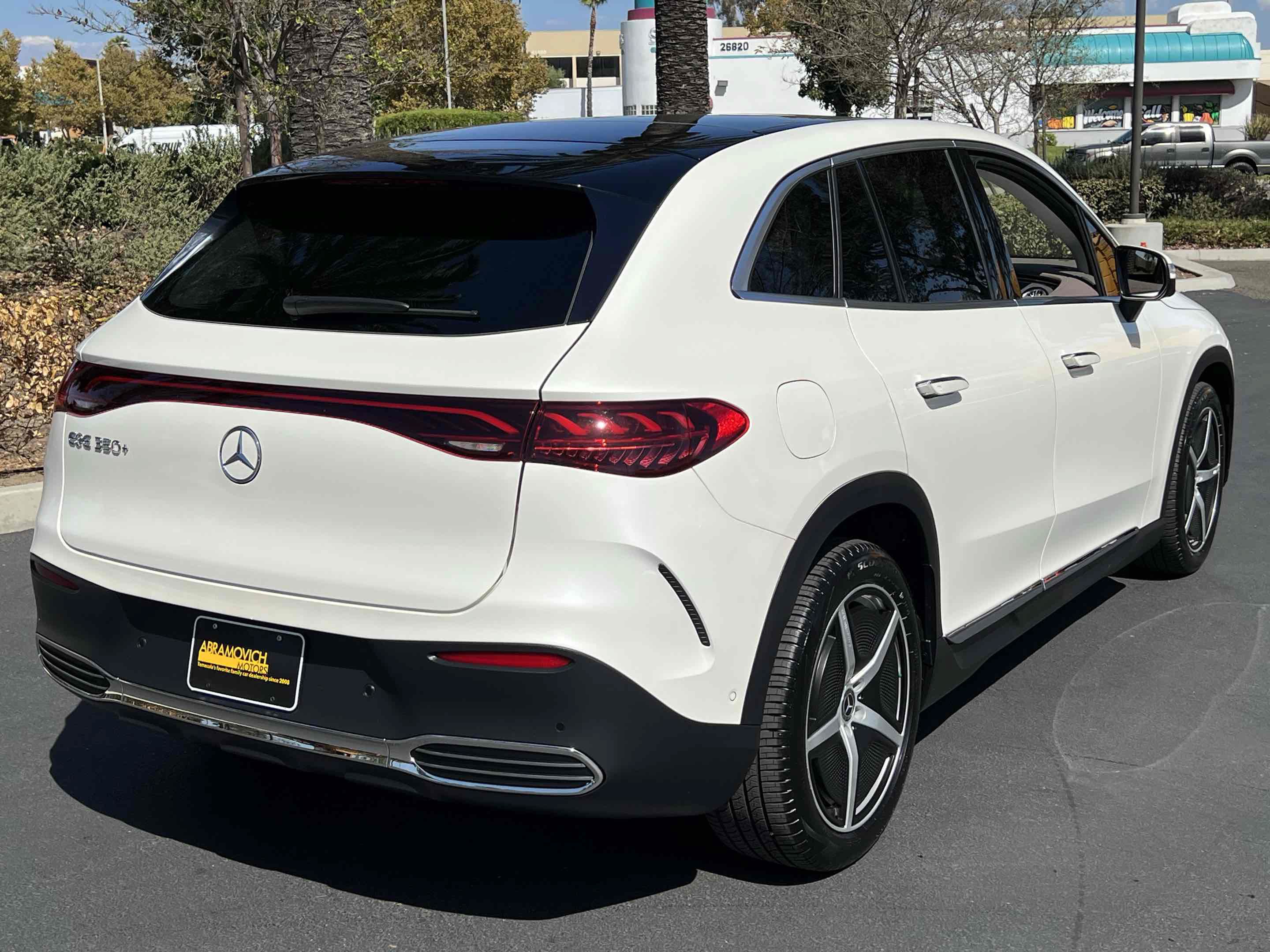Used 2023 Mercedes-Benz EQE 350+ SUV w/ AMG Line Exterior Package image 23