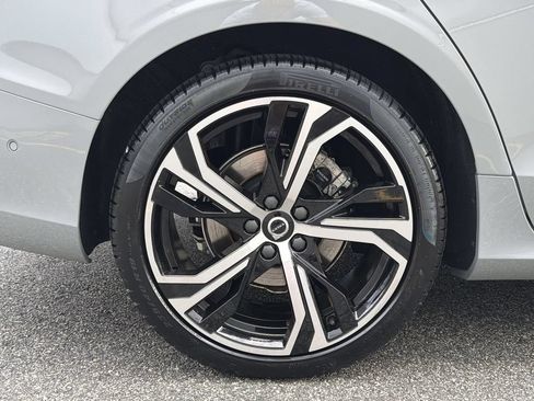 Certified 2024 Volvo S60 B5 Plus w/ Climate Package AWD/4WD image 12