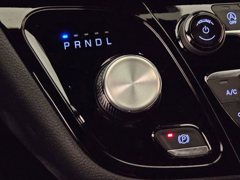 New 2026 Chrysler Pacifica Select image 22