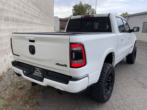 Used 2022 RAM 1500 Laramie w/ Night Edition AWD/4WD image 5