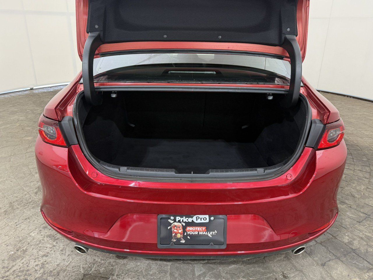Used 2021 MAZDA MAZDA3 s FWD image 8