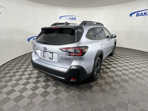 Used 2025 Subaru Outback Onyx Edition AWD/4WD image 9