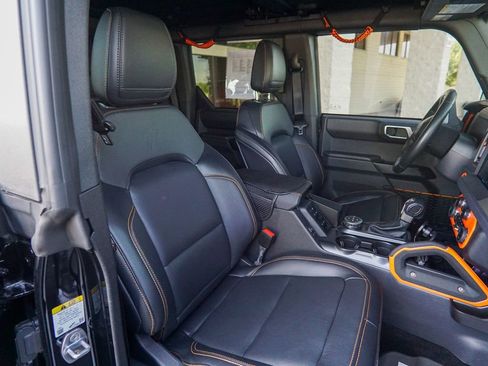 Used 2024 Ford Bronco Badlands AWD/4WD image 31