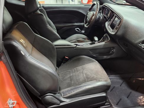Used 2017 Dodge Challenger R/T Scat Pack image 24