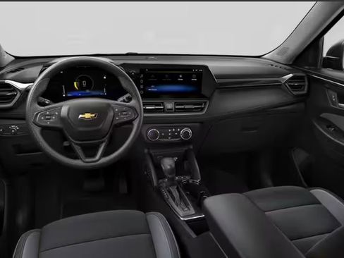 New 2026 Chevrolet TrailBlazer LS image 4
