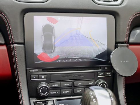 Used 2018 Porsche 718 Boxster GTS image 22