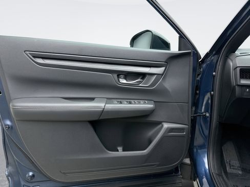 Used 2024 Honda CR-V Sport image 9